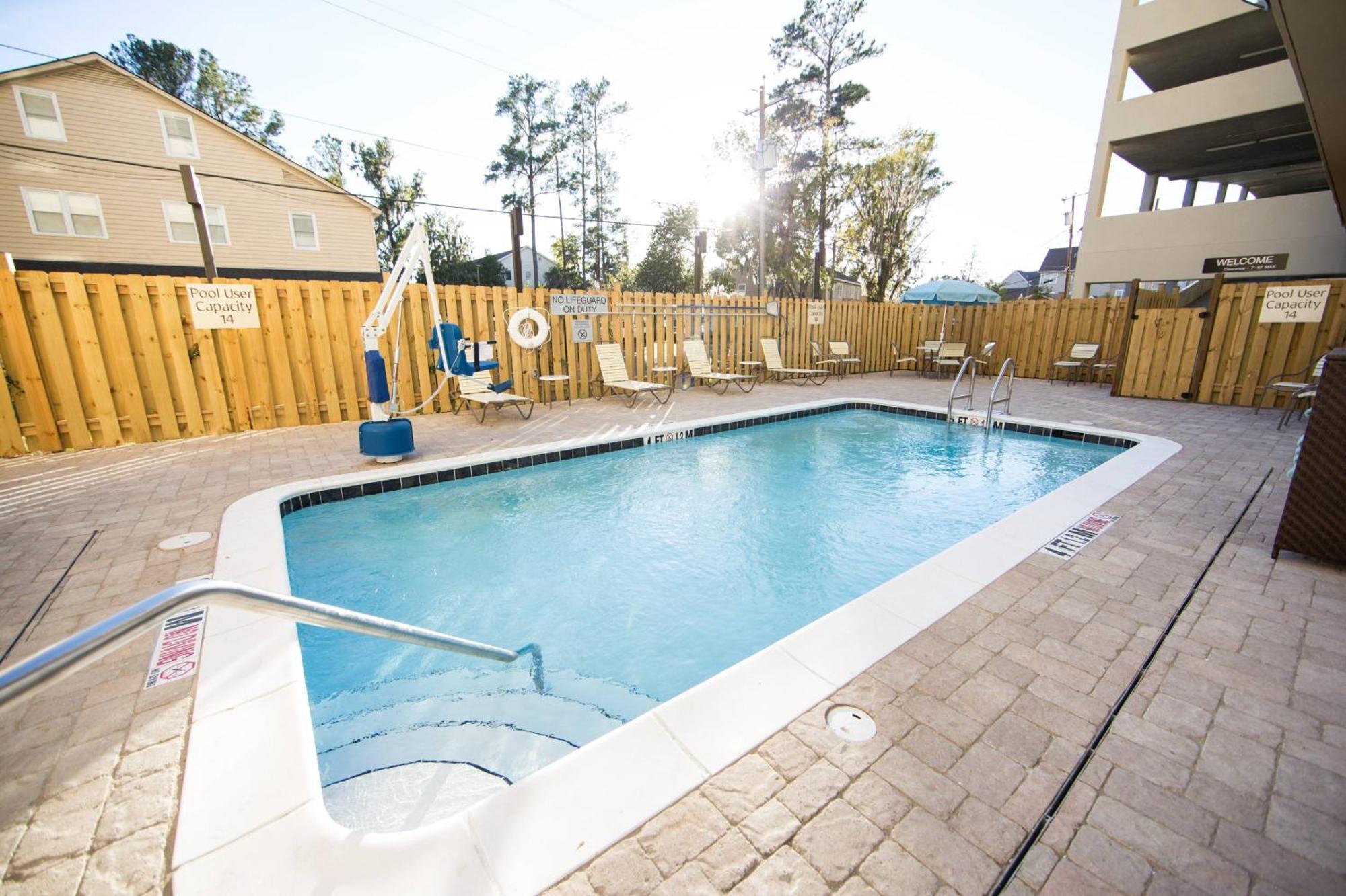Fairfield Inn&Suites by Marriott Savannah Midtown Bagian luar foto