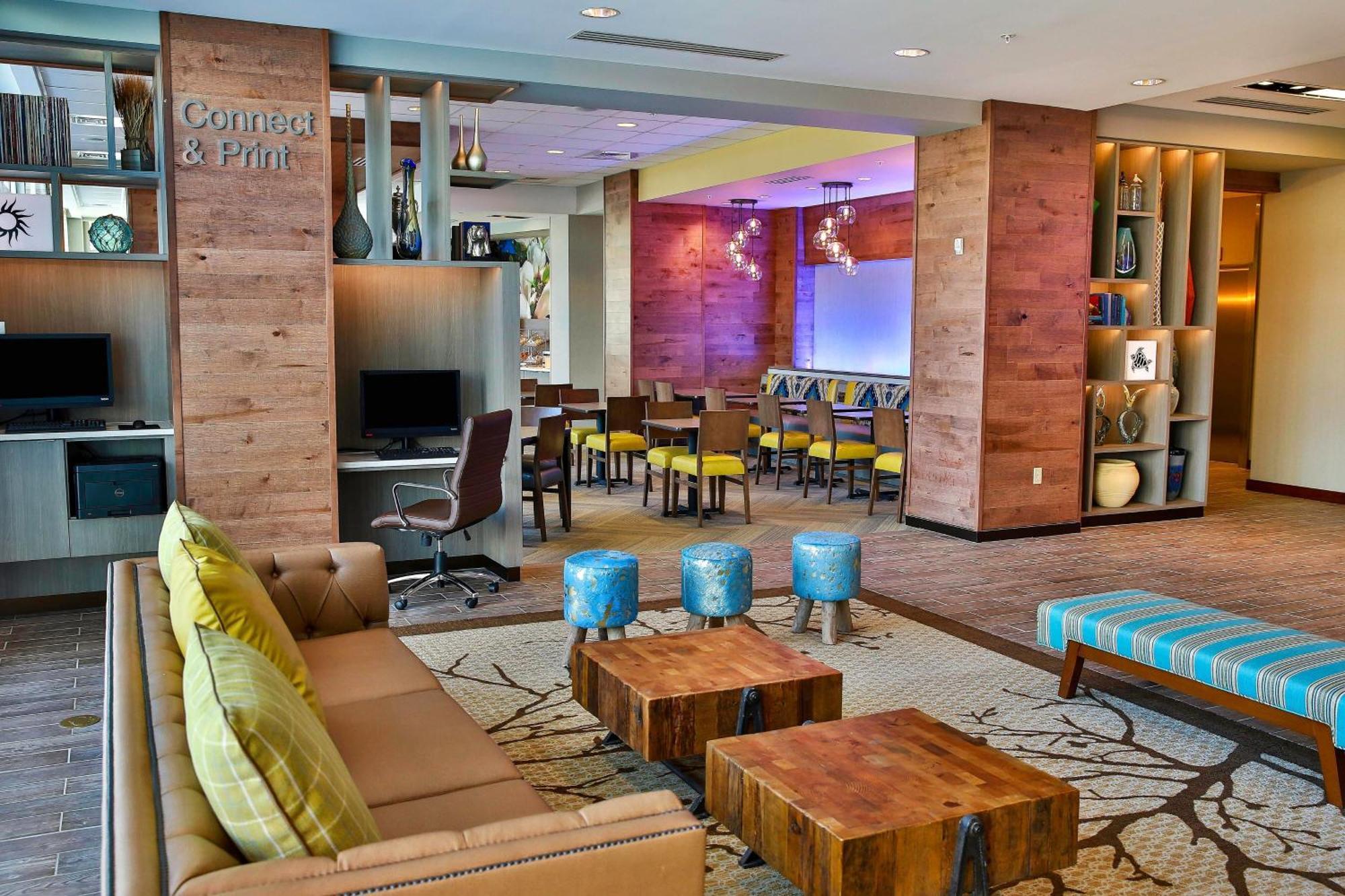 Fairfield Inn&Suites by Marriott Savannah Midtown Bagian luar foto
